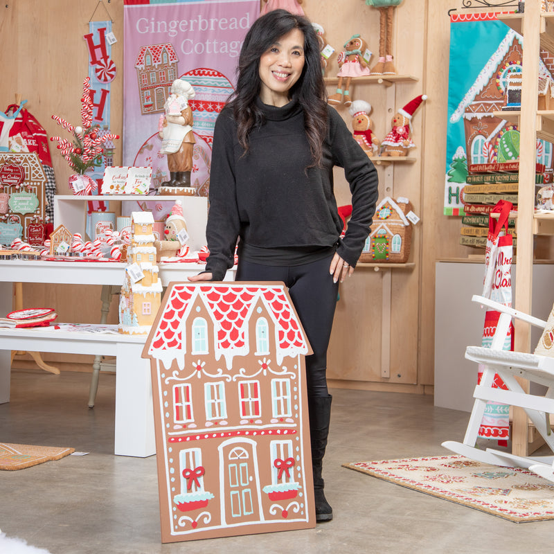 Gingerbread House Porch, Red Roof,2la2620