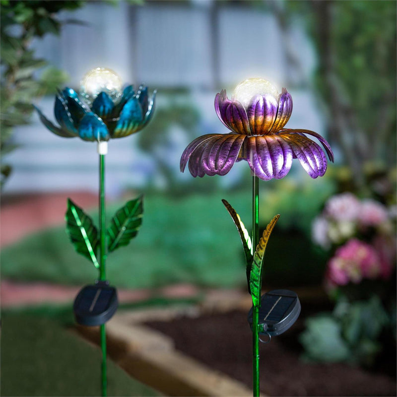 Solar Garden Stake, Spinning Purple Flower