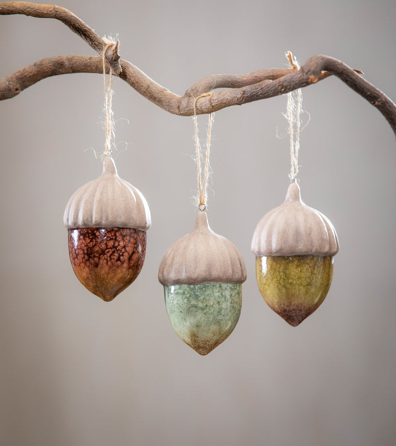3.75" Ceramic Hanging Decor, Acorn,3otc051
