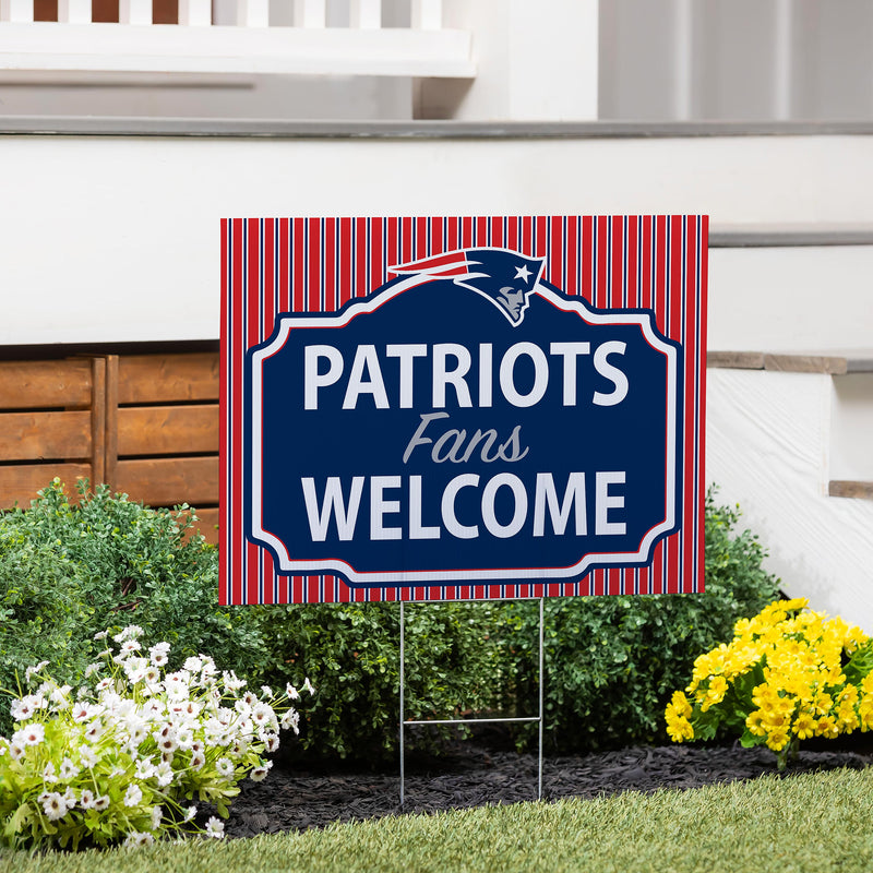 New England Patriots Yard Sign, "Fans Welcome"