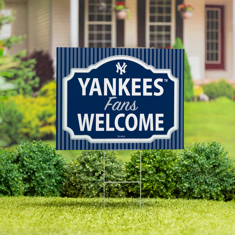 New York Yankees Yard Sign, "Fans Welcome"