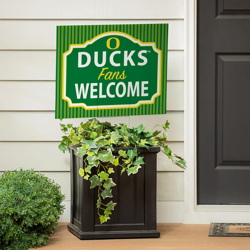 University of Oregon Yard Sign, "Fans Welcome"