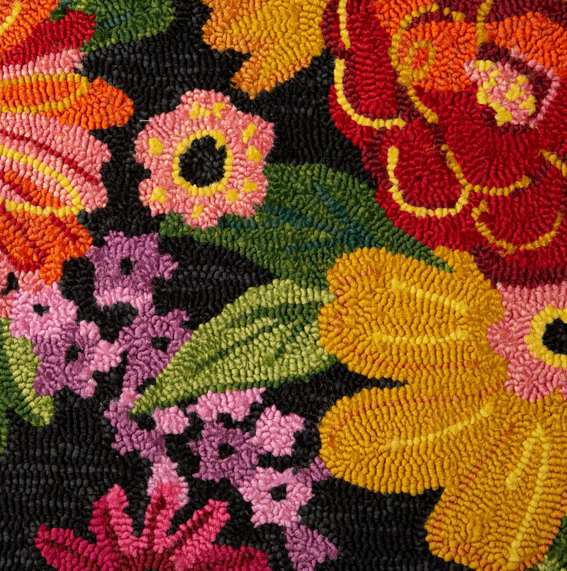 Indoor/Outdoor Fresh Picked Hooked Polypropylene Accent Rug 24"X42"