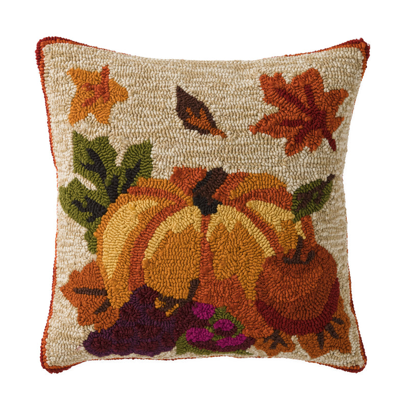 Indoor/Outdoor Fall Bounty Hand Hooked Polypropylene Throw Pillow 18"x18",53u39