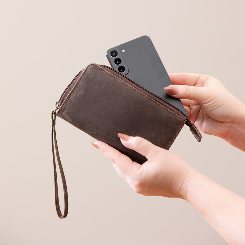 Pittsburgh Pirates Wristlet Wallet Brown