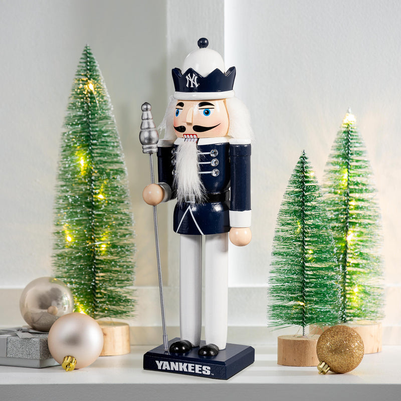 New York Yankees Nutcracker Statue