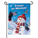 Freeze the Moment Burlap Flag Garden