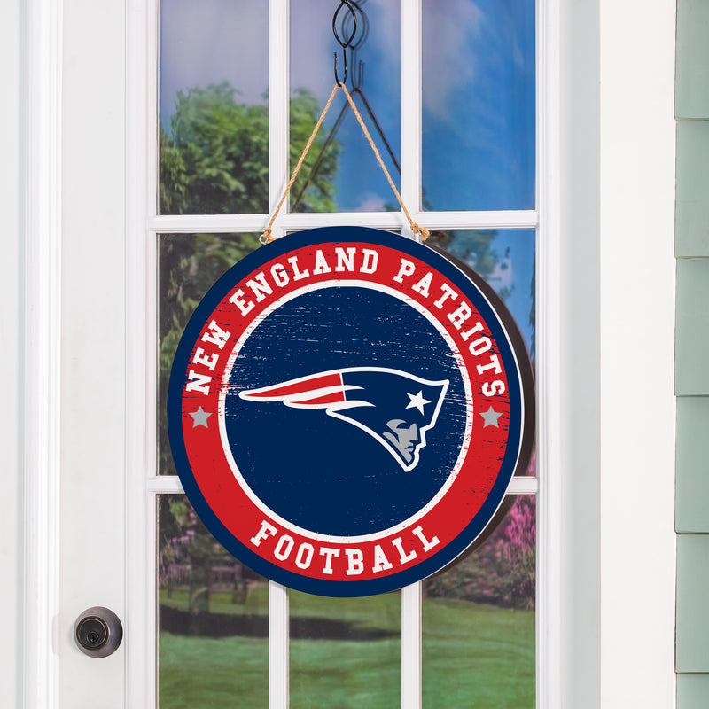 New England Patriots Round Door Decor with Hanging Rope, 18x18