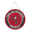 Tampa Bay Buccaneers Round Door Decor with Hanging Rope, 18x18