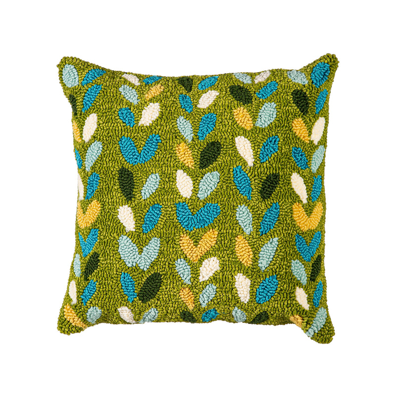 Indoor/Outdoor  Hooked Polypropylene Sprouts Throw Pillow 18"x18"