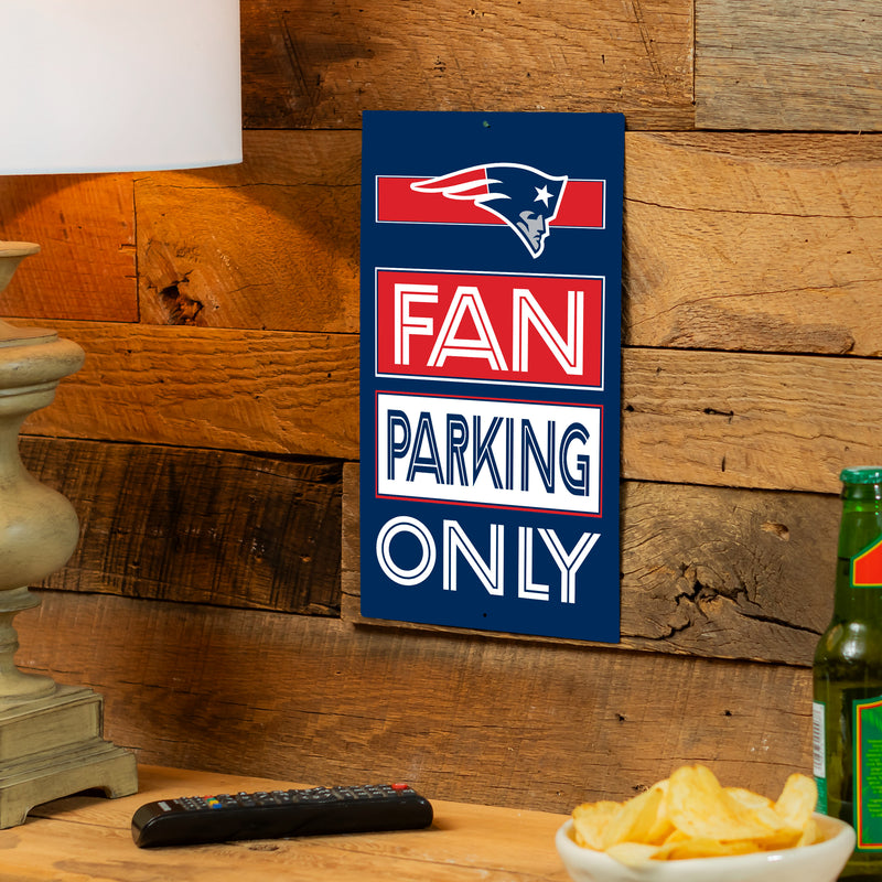 New England Patriots Fan Parking USA Metal Wall Sign, 7.5" x 11.5"