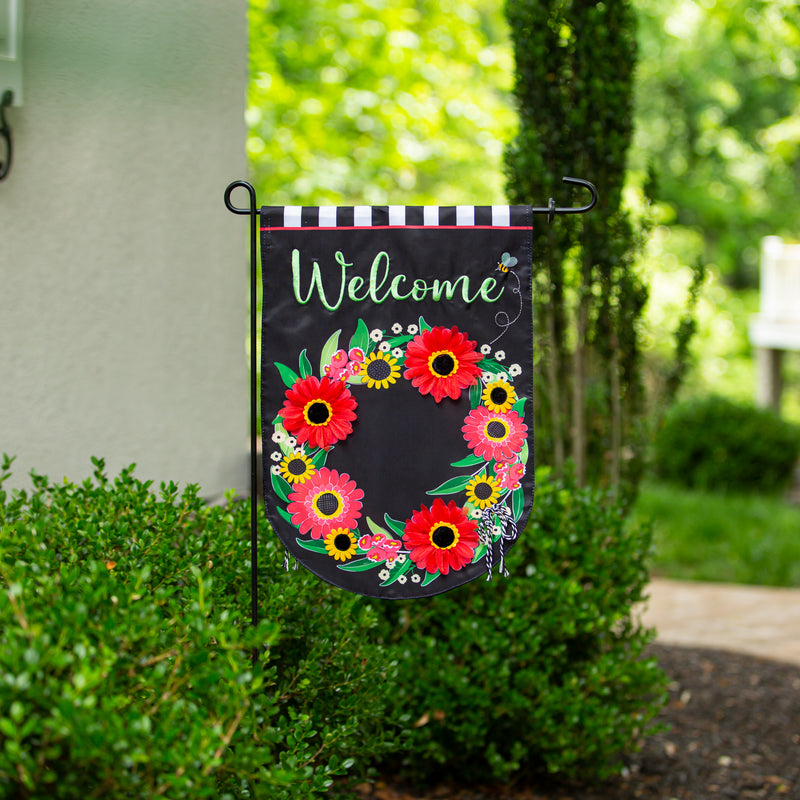 Welcome Wreath Applique Garden Flag,169779